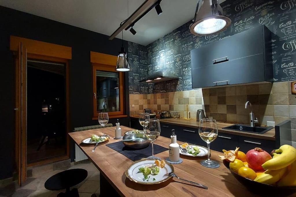 Apartamento Turquoise Orange, The Art Of Vacation In Belgrado Exterior foto