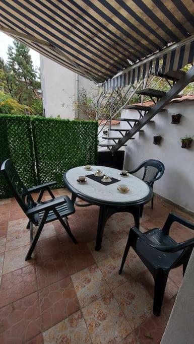 Apartamento Turquoise Orange, The Art Of Vacation In Belgrado Exterior foto